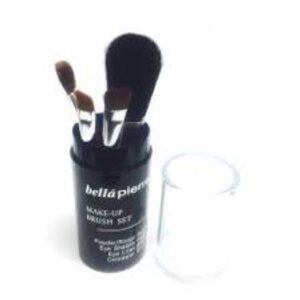 NWT- BELLA PIERRE COSMETICS BRUSH SET MINI
